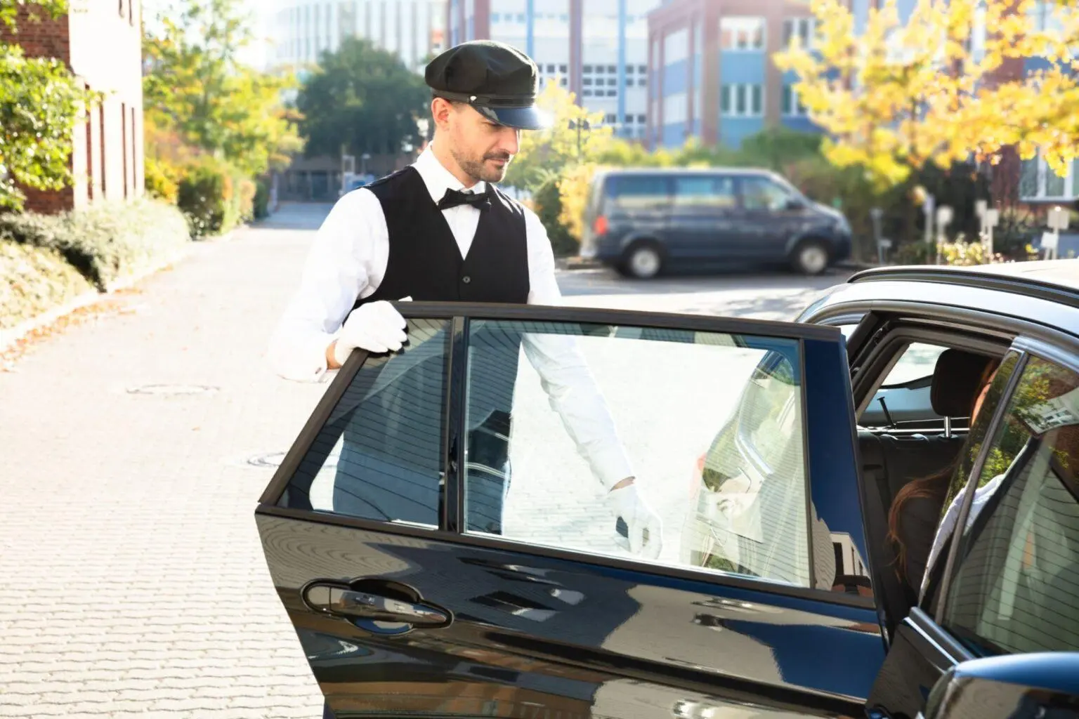 Choose your luxury vehicle for a stress-free airport transfer.
