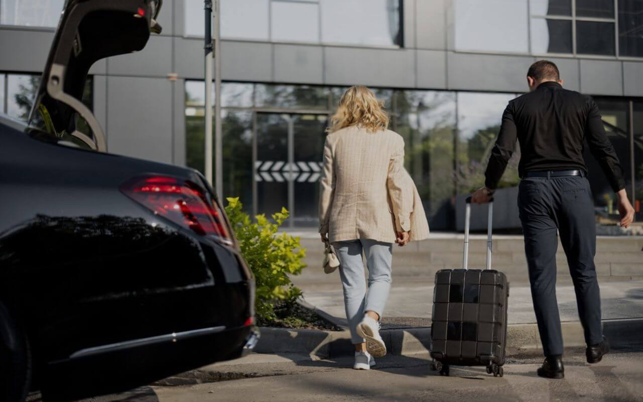 Chauffeur Service To and From the Airport