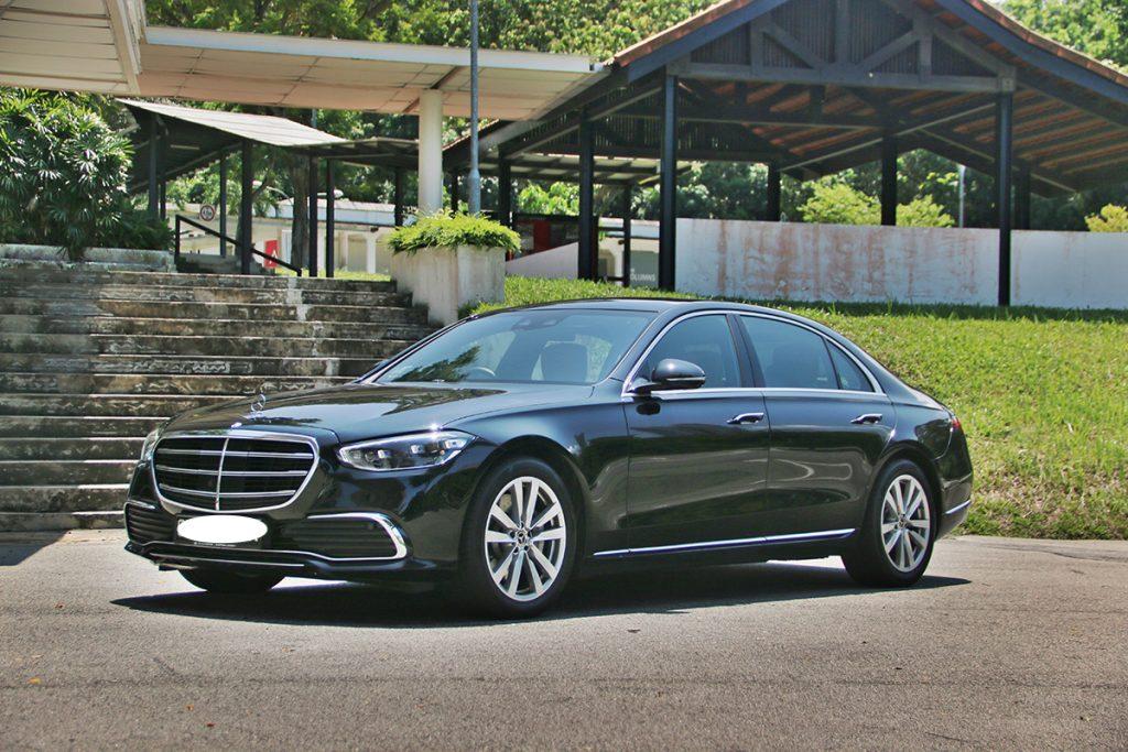 Mercedes-Benz-S-Class-chauffeur-hire-melbourne
