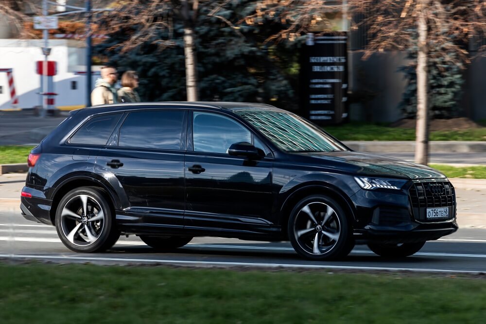 luxury suv chauffeur car