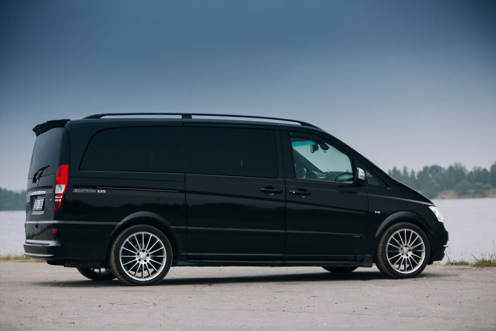 mini van chauffeur car